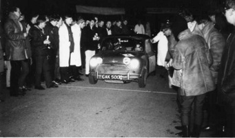 Car 4 at the start